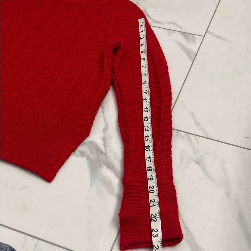 H & M Red Knit Sweater Crew Neck Chevron Pattern Size XS - Picture 14 of 16